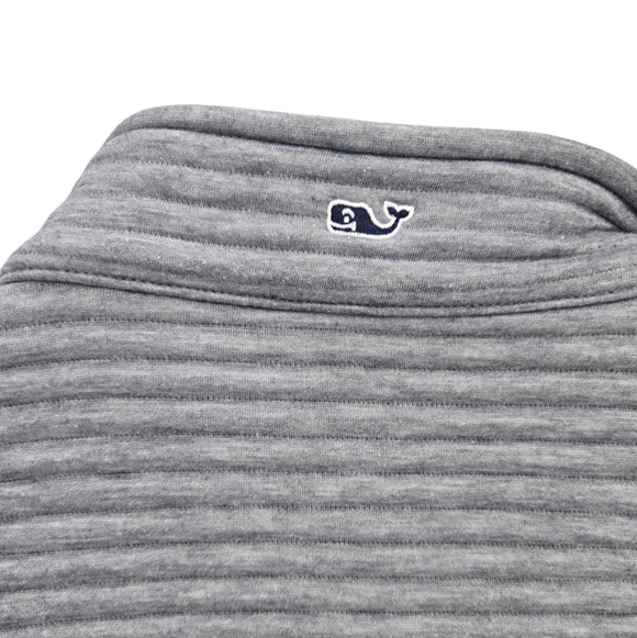 Vineyard Vines Quilted Gray Vest With Side Zipper Pockets XL - Picture 3 of 7